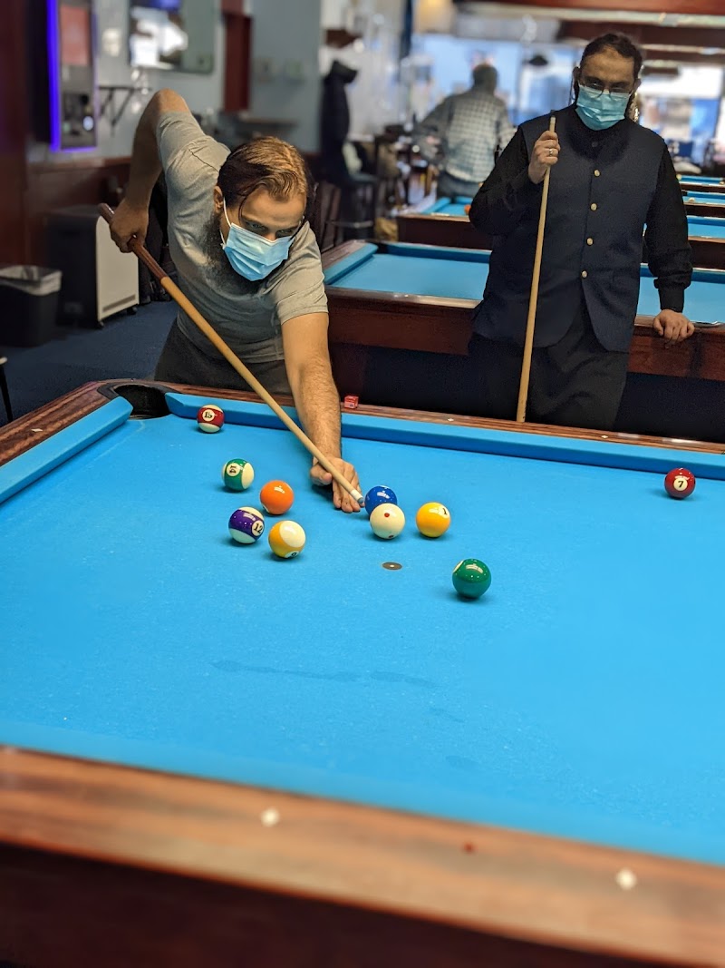 Gotham City Billiards Club - Photo 1