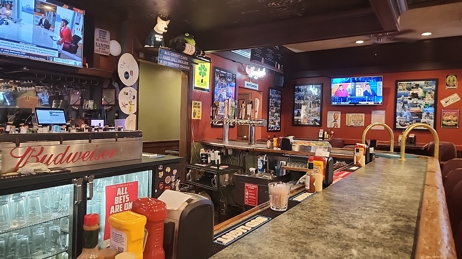 Little York  Tavern & Pizza - Photo 4