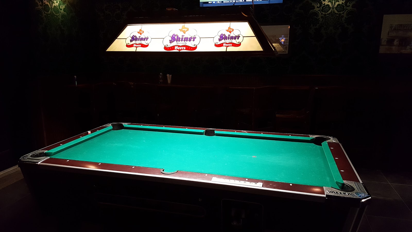 Poag Mahone's Irish Pub - Photo 4