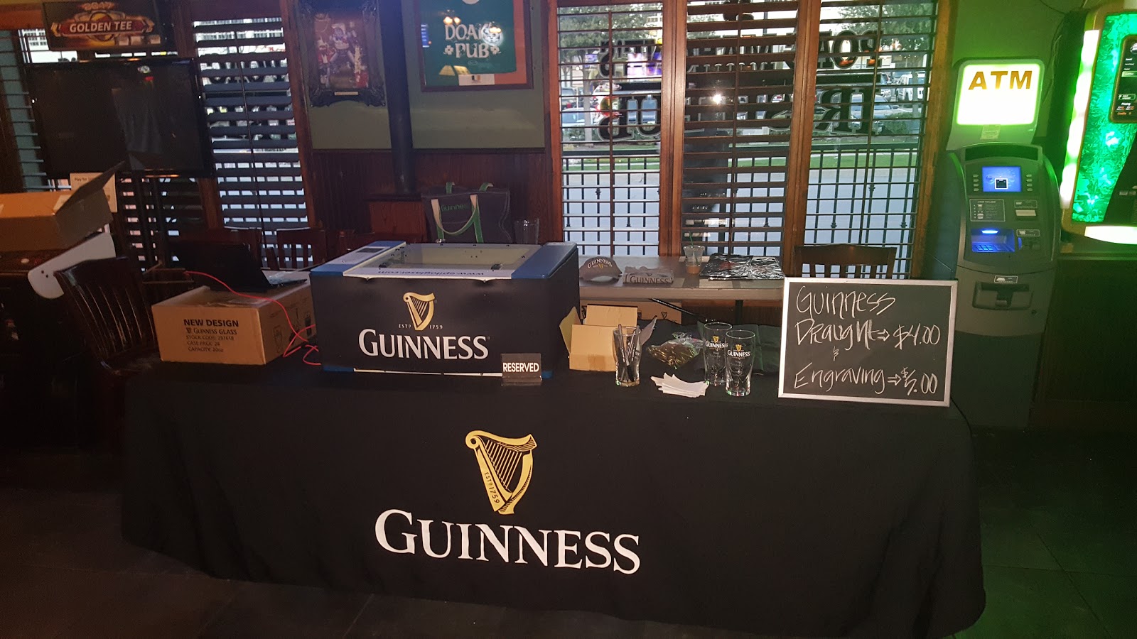 Poag Mahone's Irish Pub - Photo 3