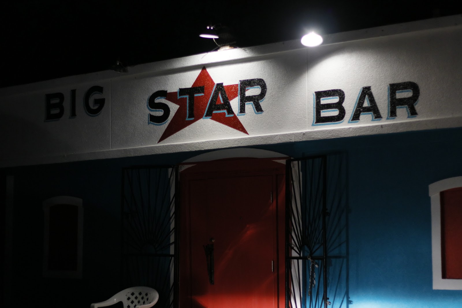 Big Star Bar - Photo 4