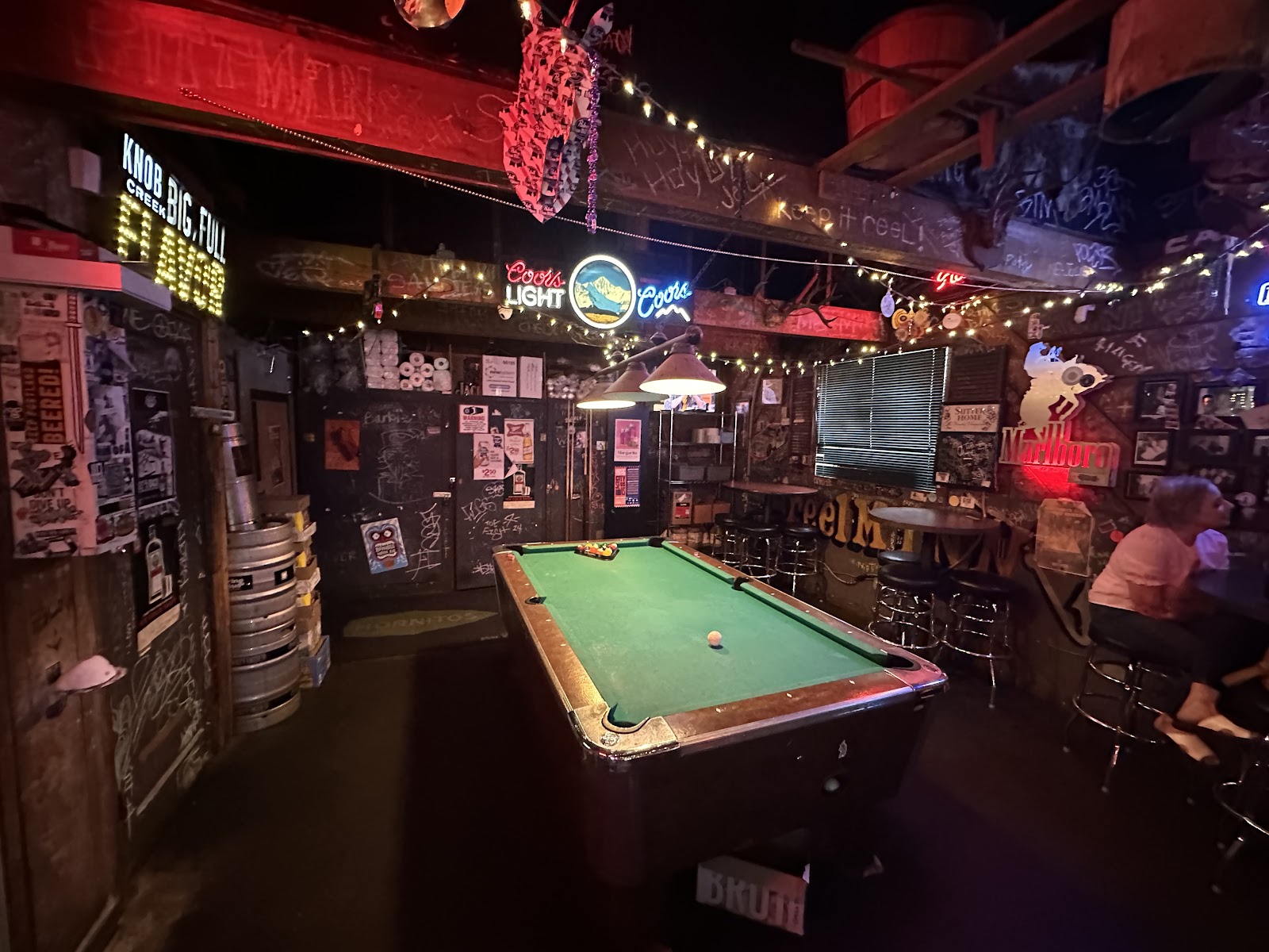 Reel M Inn - Photo 6